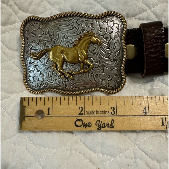 Belt and removable buckle- (large)brown slight distressed leather - Picture 4 of 6